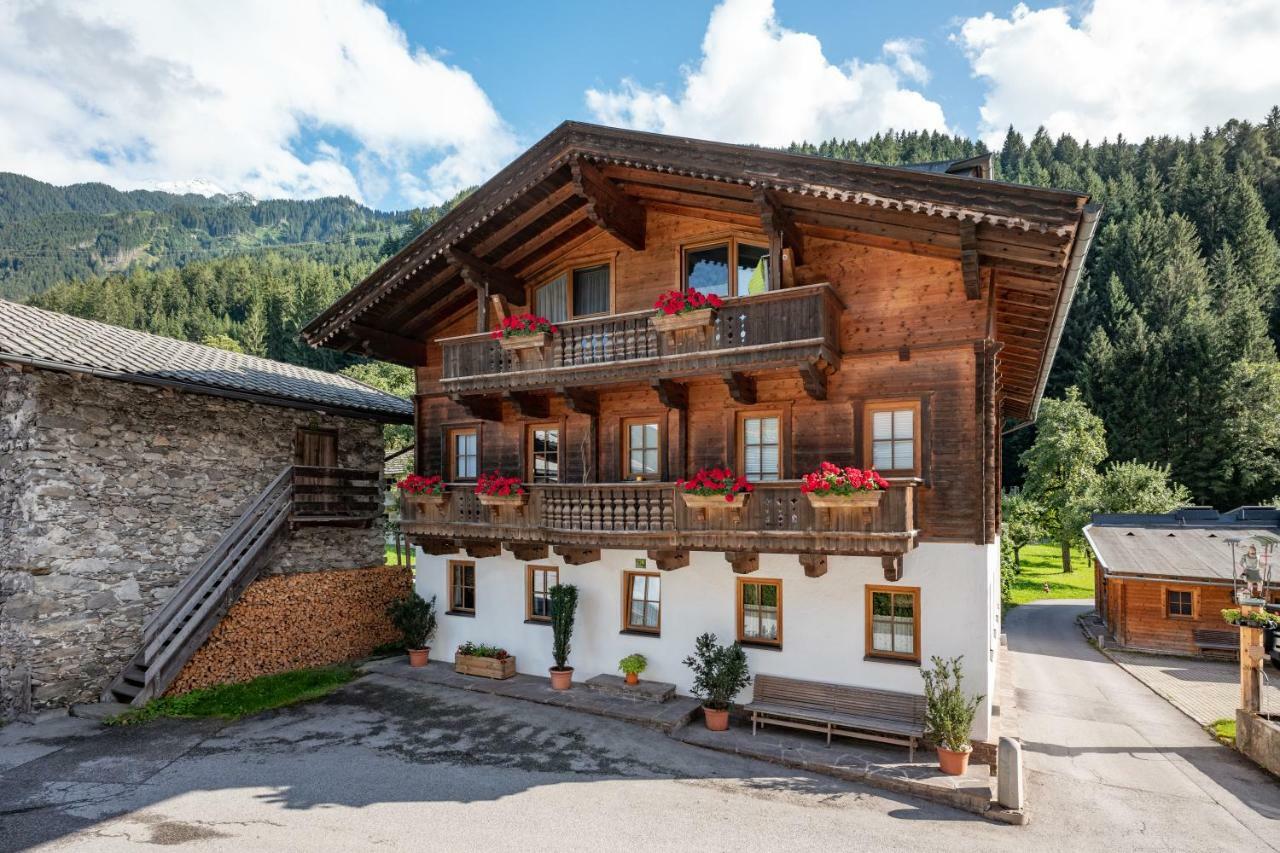 Landhaus Bohrer Apartman Mayrhofen Kültér fotó